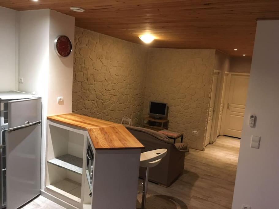 Gite Aux Aspres Logement De 65M² Fontcouverte  Dış mekan fotoğraf